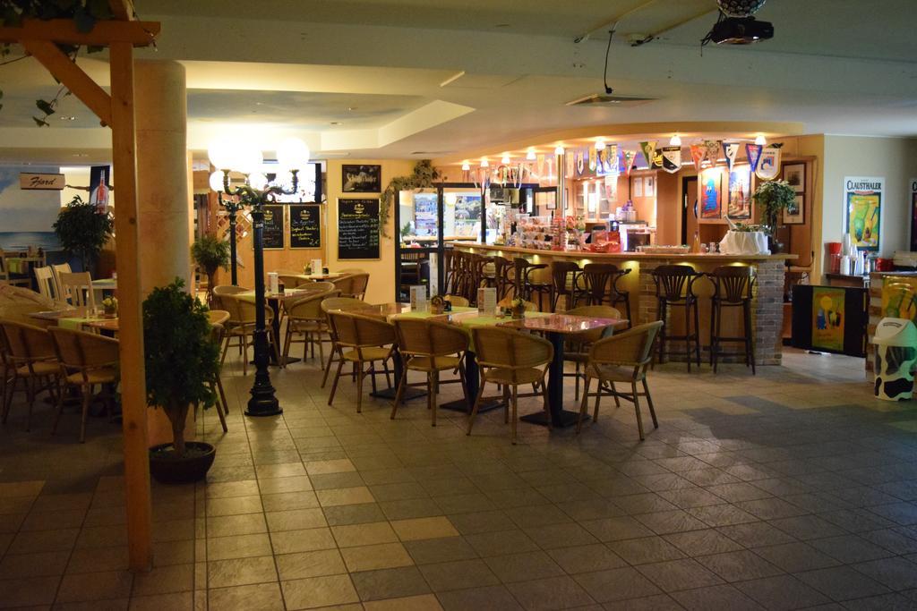 Euroville Jugend- Und Sporthotel Naumburg (Saale) Exterior foto