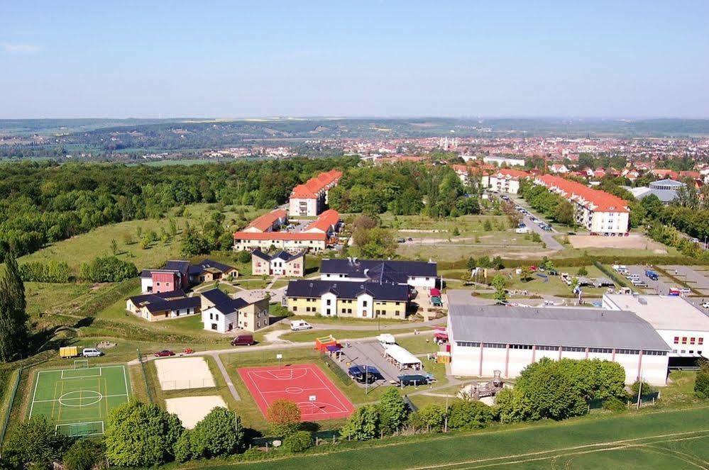 Euroville Jugend- Und Sporthotel Naumburg (Saale) Exterior foto